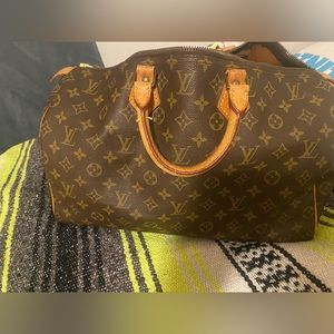 Louis Vuitton speedy 40